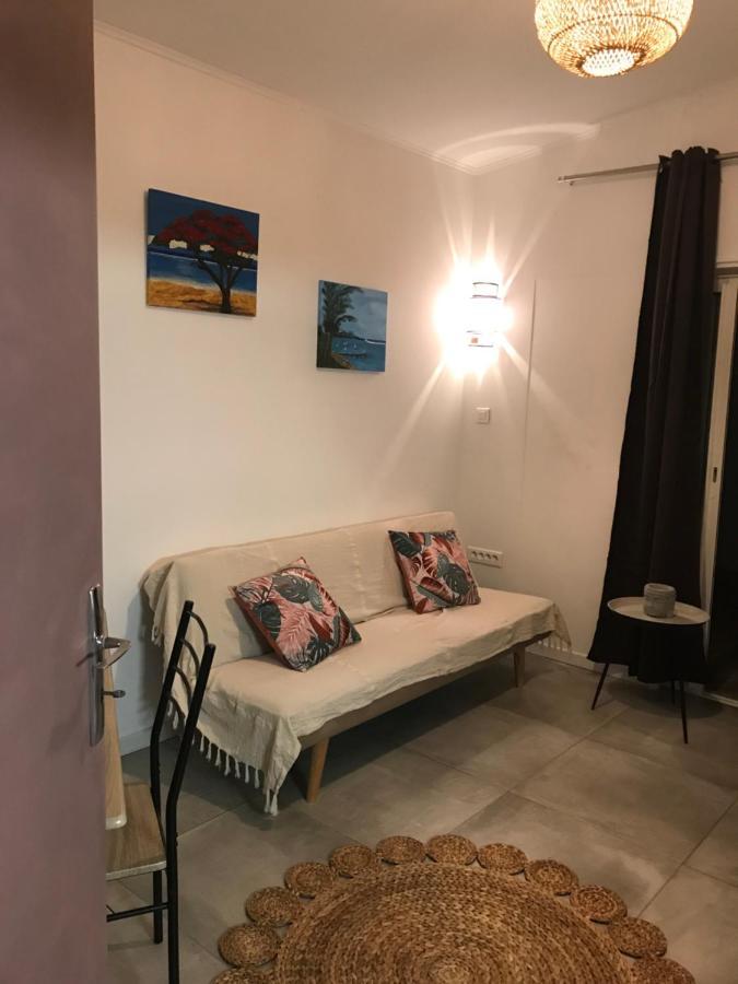 Nout Ti Kaz Le Bains Apartment L'Etang-Sale Luaran gambar